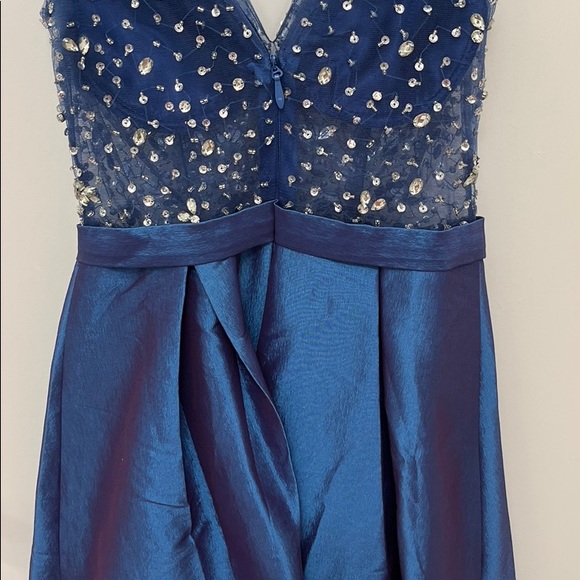 White By Soieblu Navy blue and Silver Dress - Picture 4 of 8